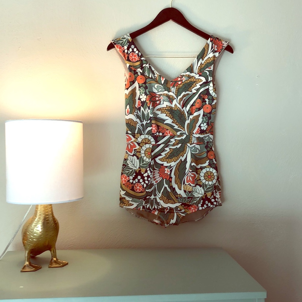 Sera one piece swim suit-M